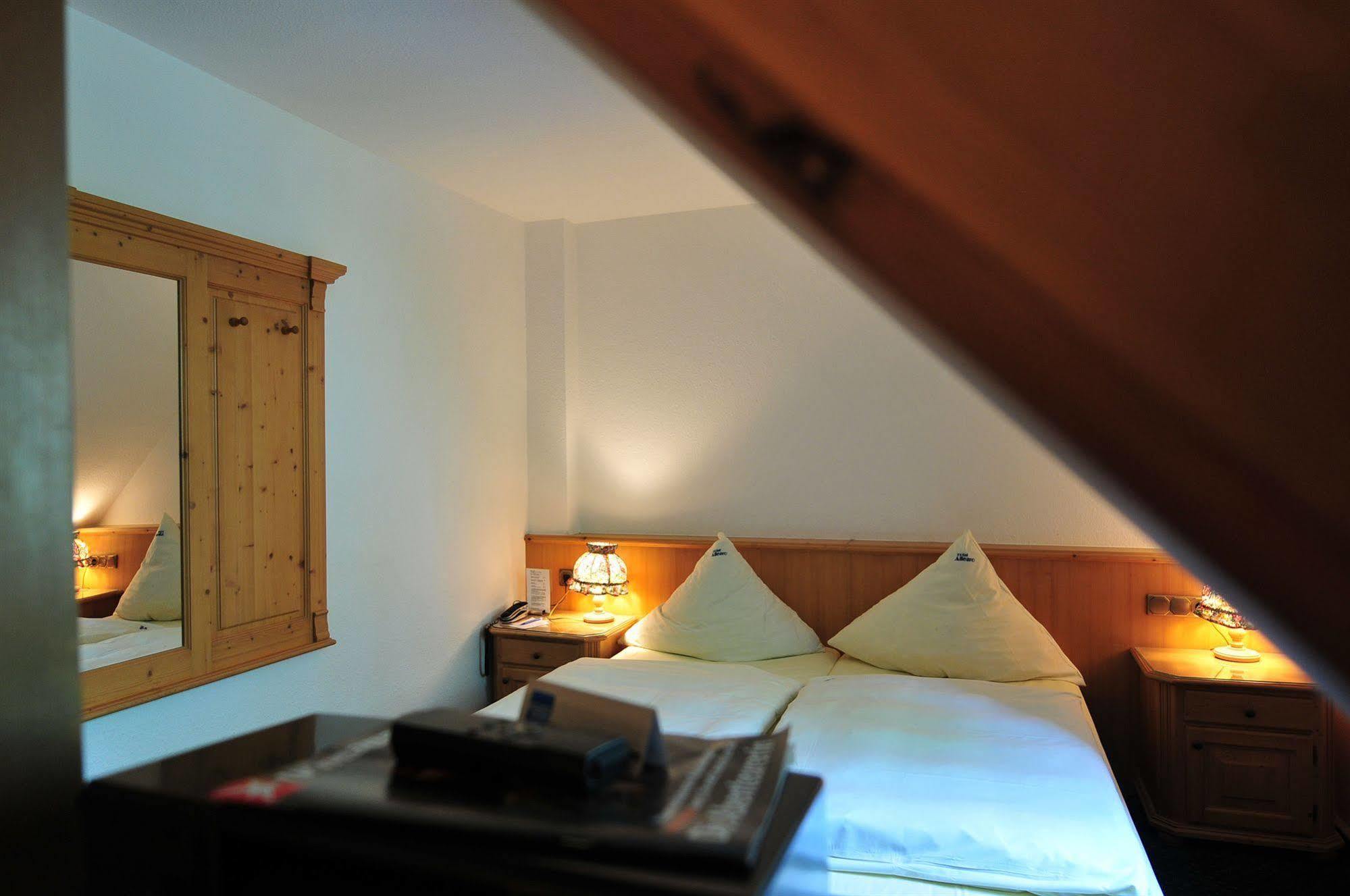 Hotel Allegro Kolonia Zewnętrze zdjęcie
